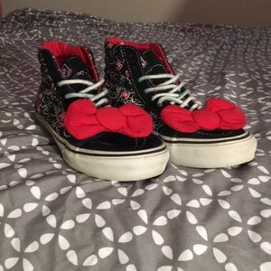 Hello Kitty Vans